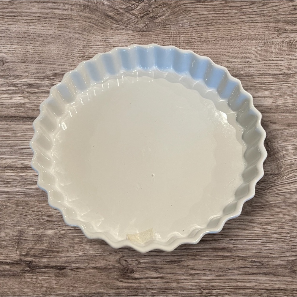 Quiche Tart Stoneware Dish Pan 9”